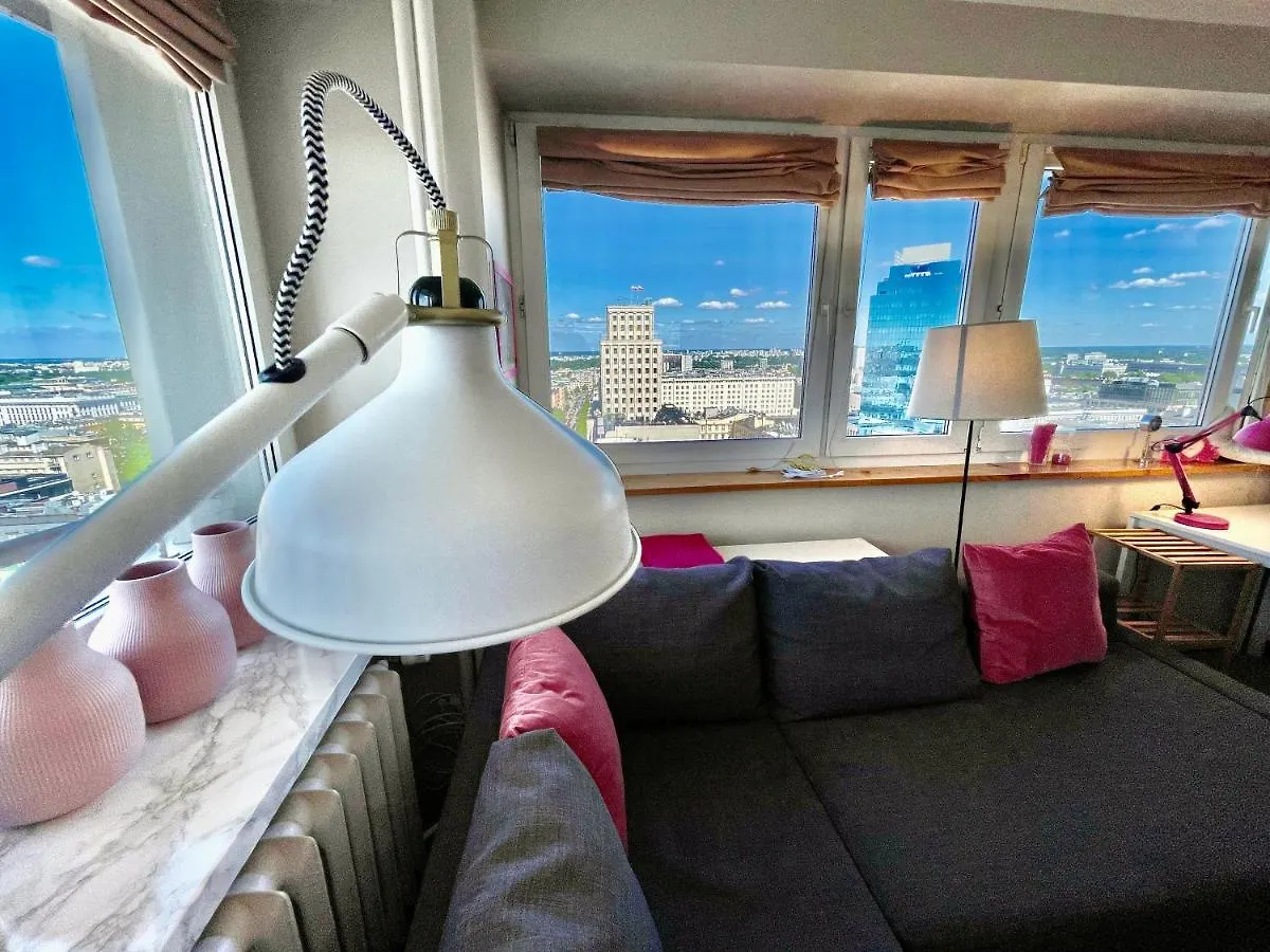 Lily Metro Wifi 1 Gbs 70'Tv Netflix Hbo Max Appletv Lägenhet Warszawa